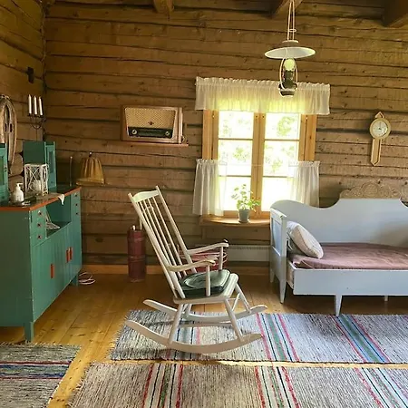 Laattajan Pirtti Vuokramoekki 1-5 Henkiloelle