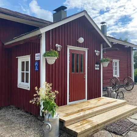 Laattajan Pirtti Vuokramoekki 1-5 Henkiloelle * Hyrynsalmi