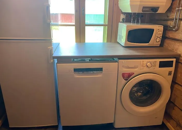 Alpstuga Laattajan Pirtti Vuokramoekki 1-5 Henkiloelle