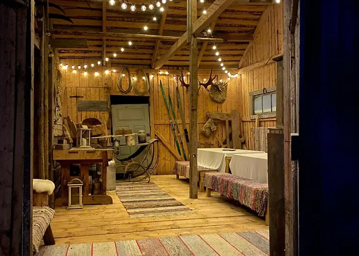 Alpstuga Laattajan Pirtti Vuokramoekki 1-5 Henkiloelle *